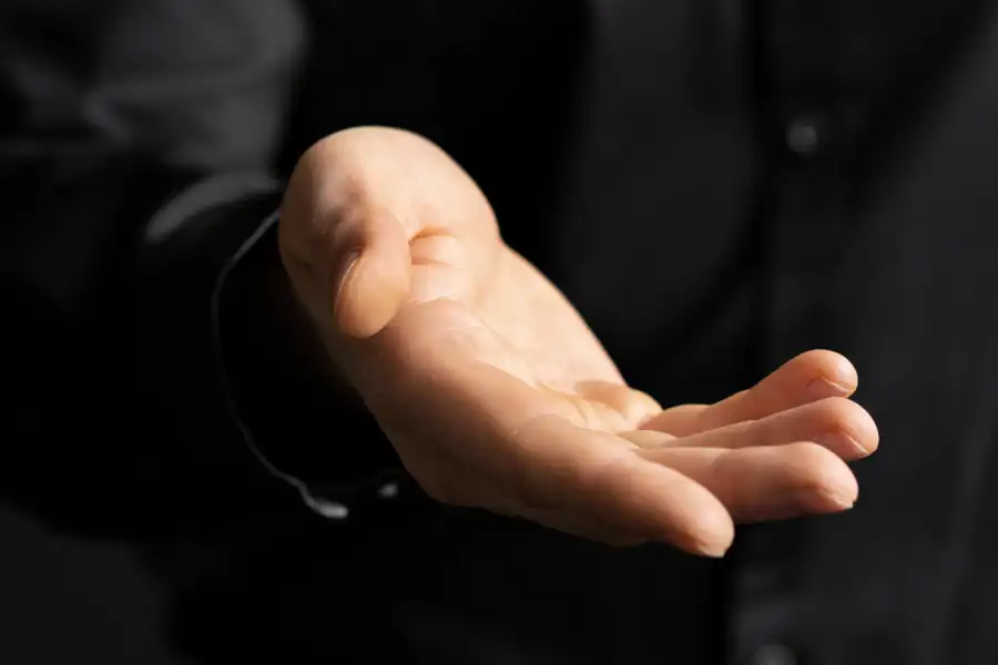 Natural scents and aromatic compositions from DooWill inspired by the Orient